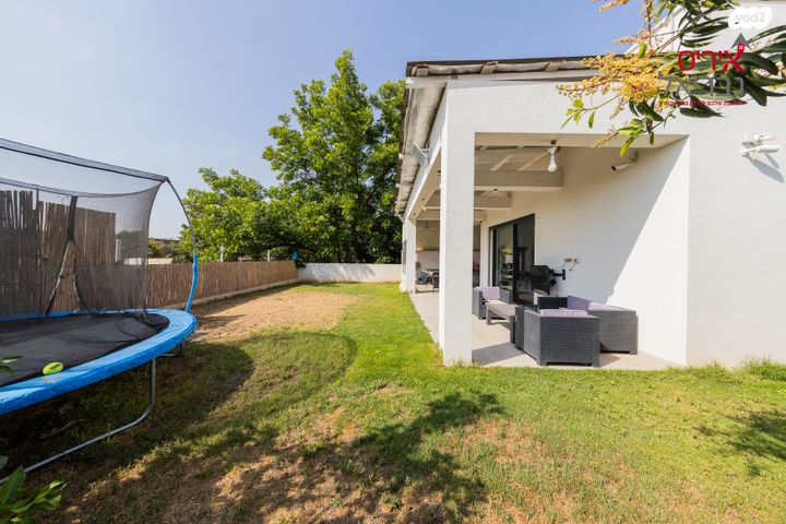 בית פרטי/ קוטג', גיל עמל, הוד השרון