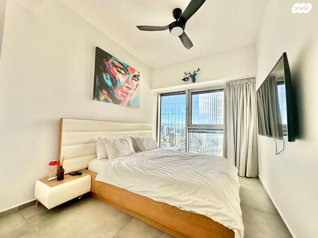 דרך מנחם בגין 144