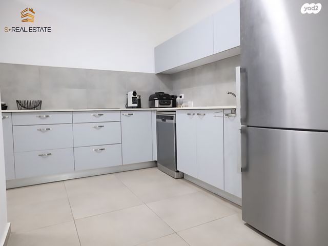 דירה, השקד, נופי החורש, מבשרת ציון