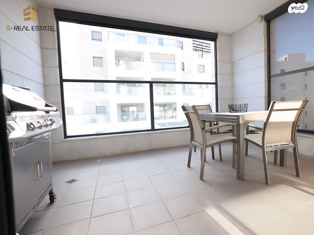 דירה, השקד, נופי החורש, מבשרת ציון