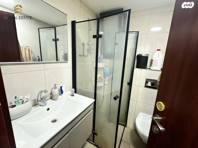 דירה, השקד, נופי החורש, מבשרת ציון