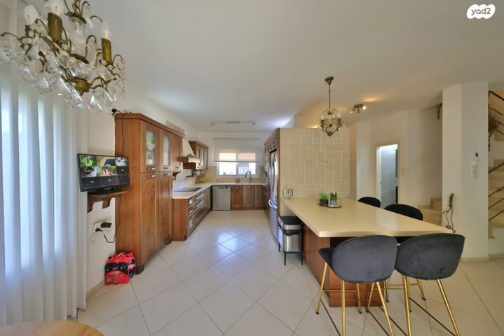 בית פרטי/ קוטג', השקדים 14, אלונים, קרית אתא