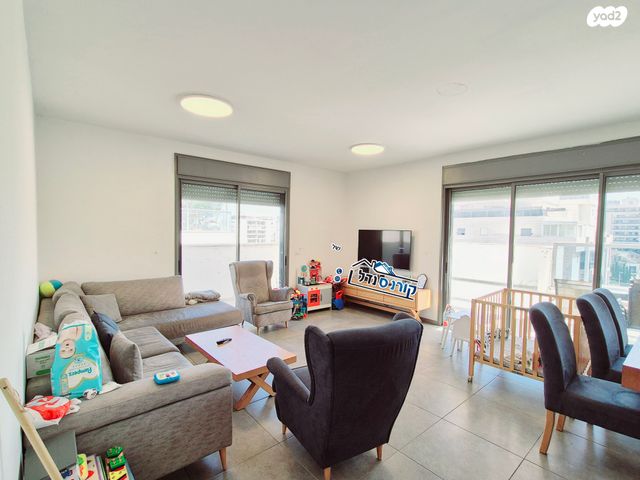 דופלקס, העצמאות 57, כפר גנים ג, פתח תקווה