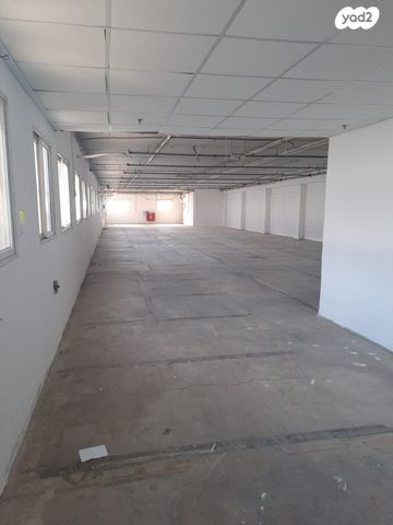 אזור תעשיה ג