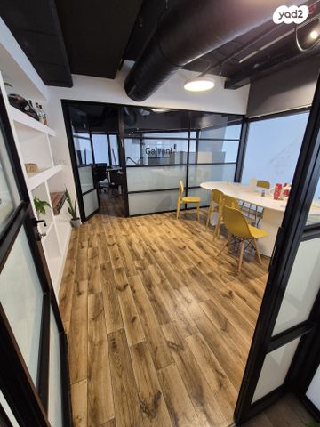 משרדים, דרך מנחם בגין, מונטיפיורי, הרכבת, תל אביב יפו