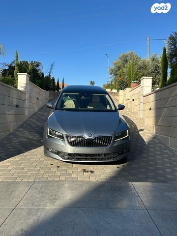 מודעת רכב סקודה סופרב