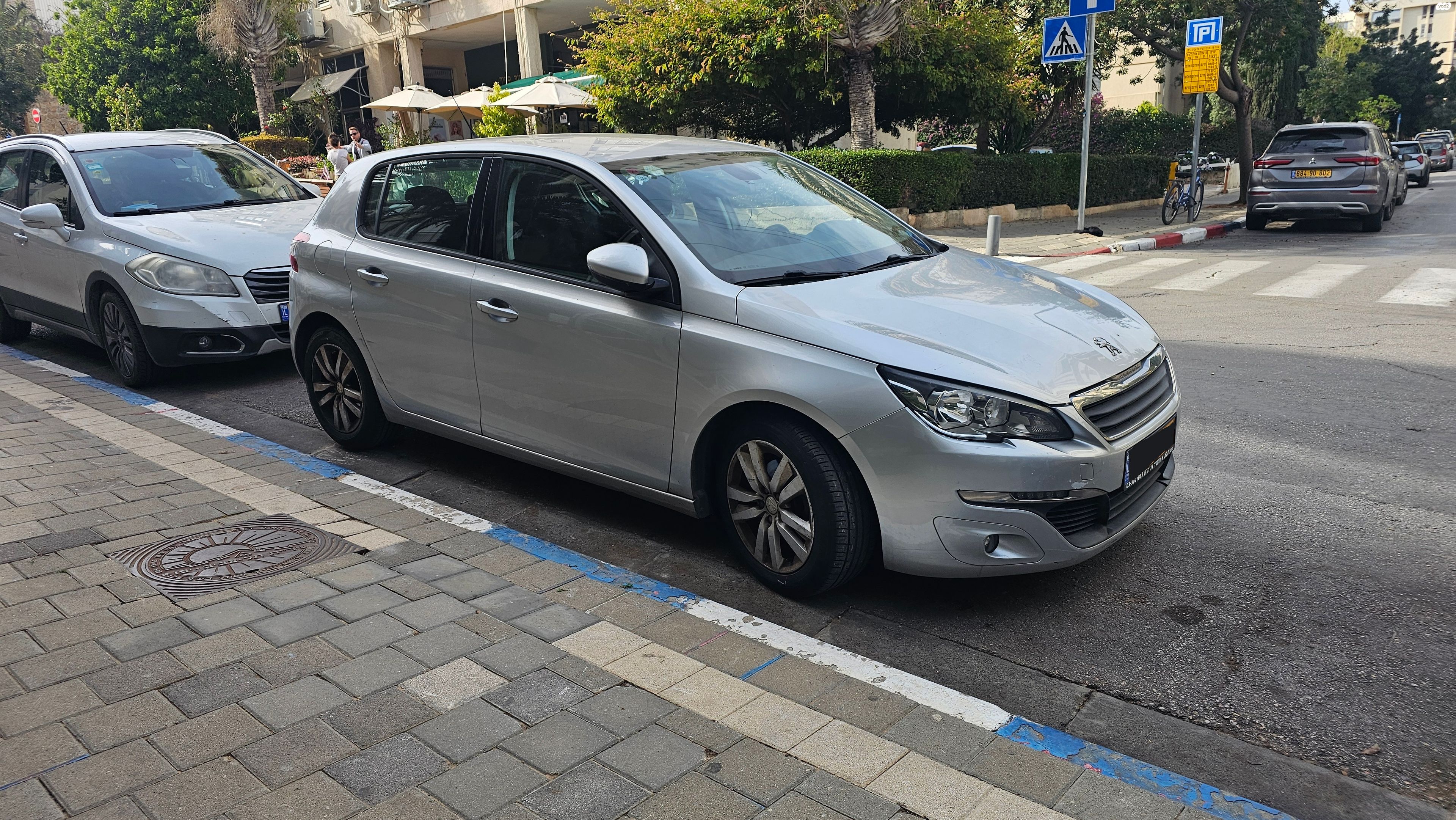 מודעת רכב פיג'ו 308