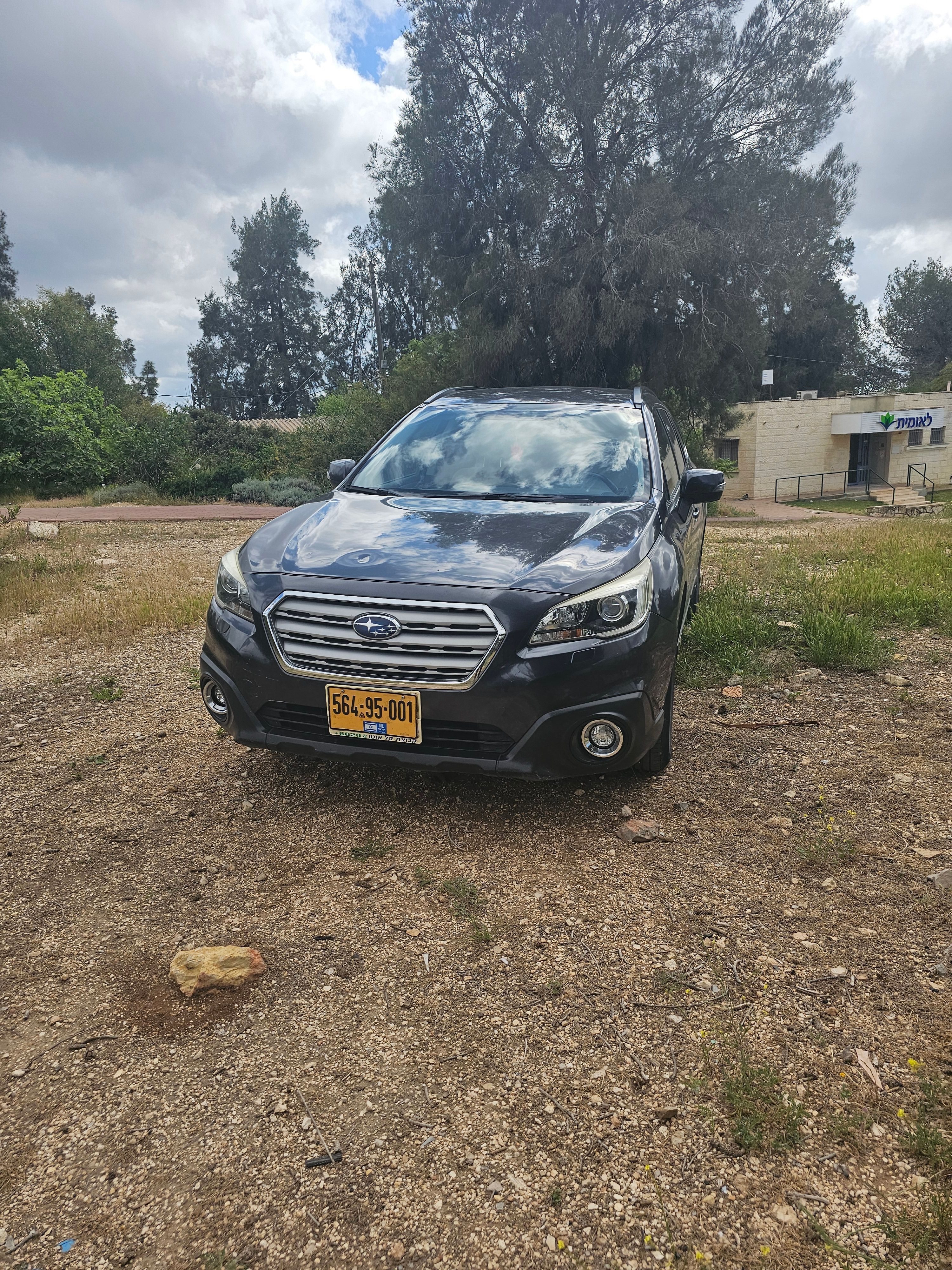 מודעת רכב סובארו אאוטבק