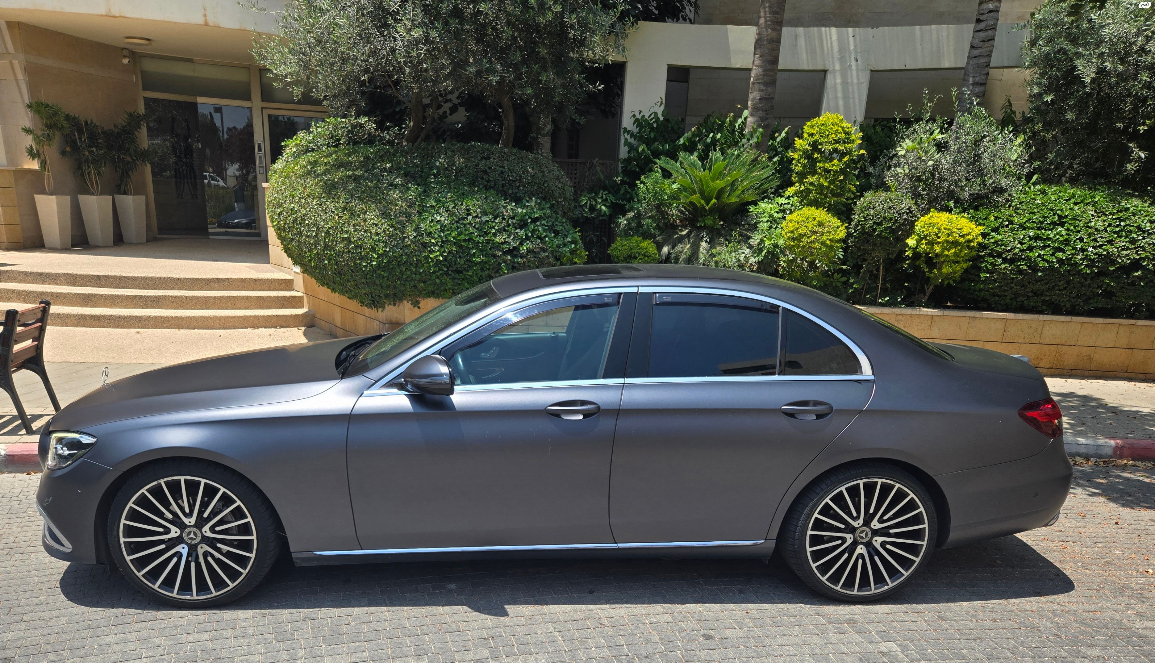 מודעת רכב מרצדס-בנץ E-class