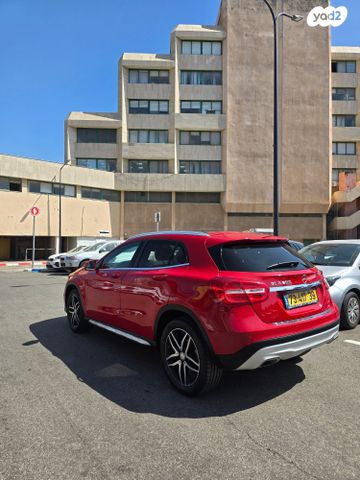 מרצדס-בנץ GLA