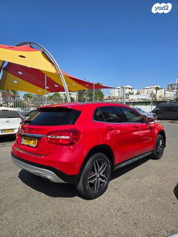 מרצדס-בנץ GLA