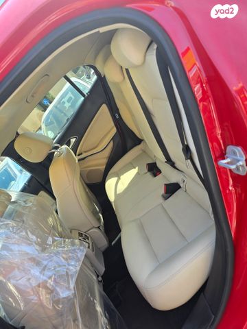 מרצדס-בנץ GLA