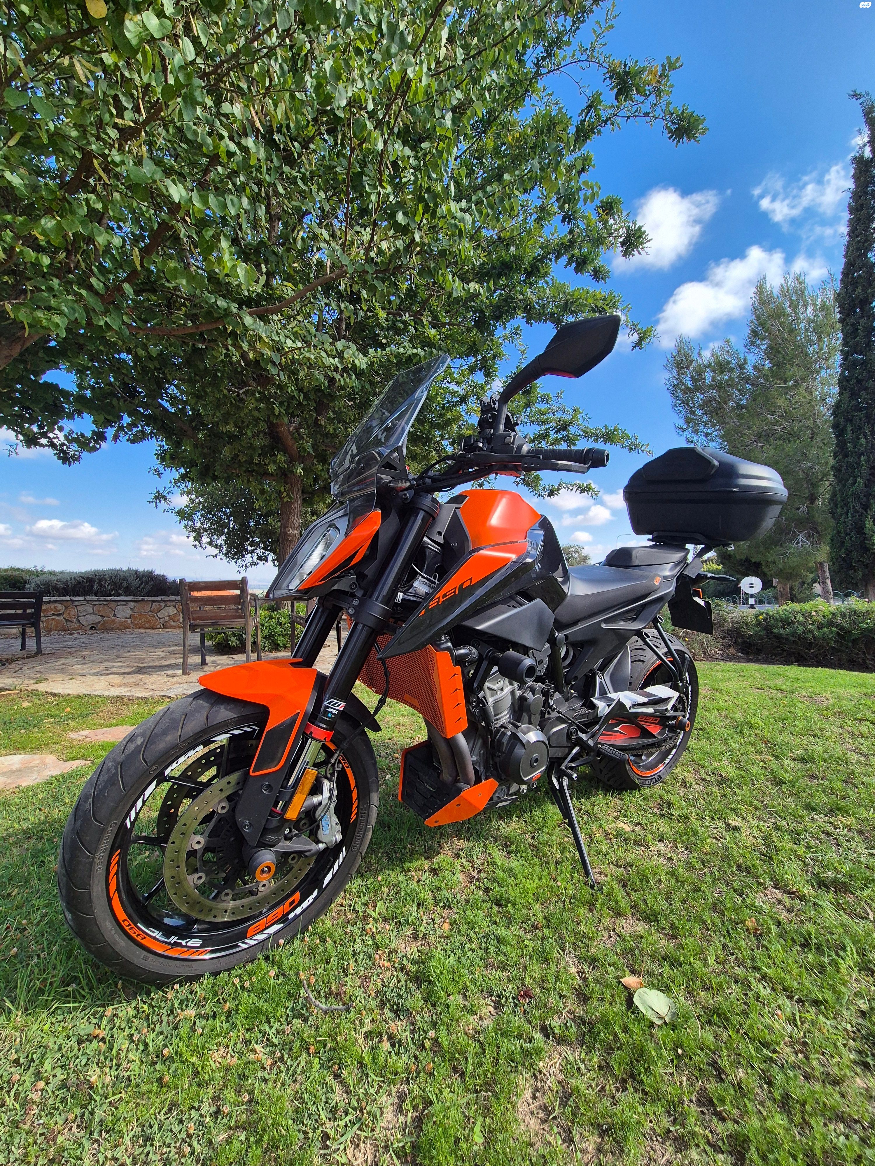 מודעת רכב KTM Naked Duke 890