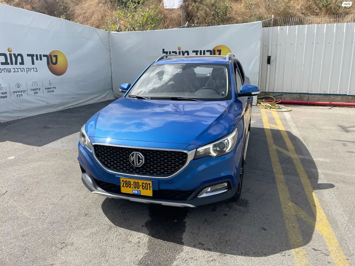מודעת רכב אם ג'י ZS