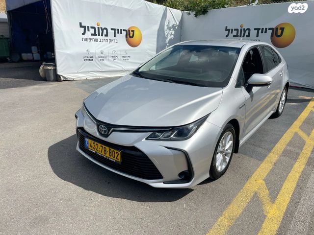 מודעת רכב טויוטה קורולה