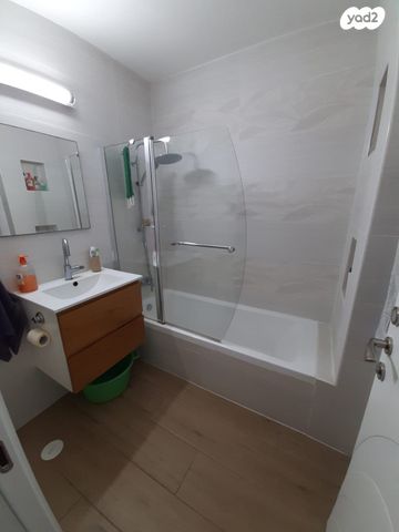 דירה, ניסן 1, רובע י"ב, אשדוד