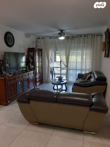 דירה, ניסן 1, רובע י"ב, אשדוד