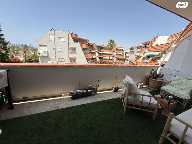 דופלקס, מדורגי המצודה 11, שיכון חדש, אזור