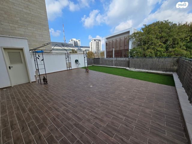 דירת גן, ד"ר משה סנה 19, שאר העיר, מודיעין מכבים רעות