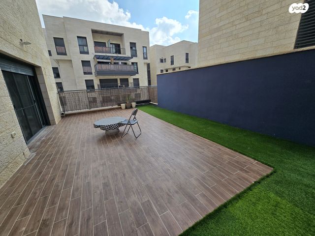 דירת גן, ד"ר משה סנה 19, שאר העיר, מודיעין מכבים רעות