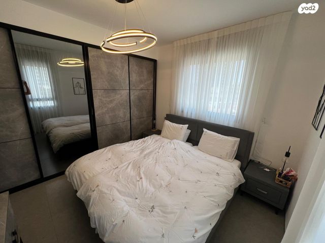 דירה, יחידת 101, אריק שרון, נהריה