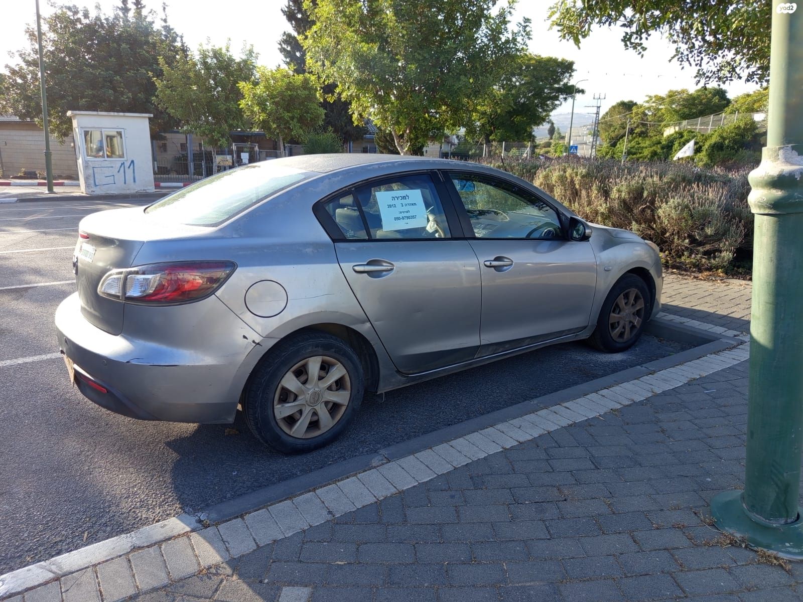 מודעת רכב מאזדה 3