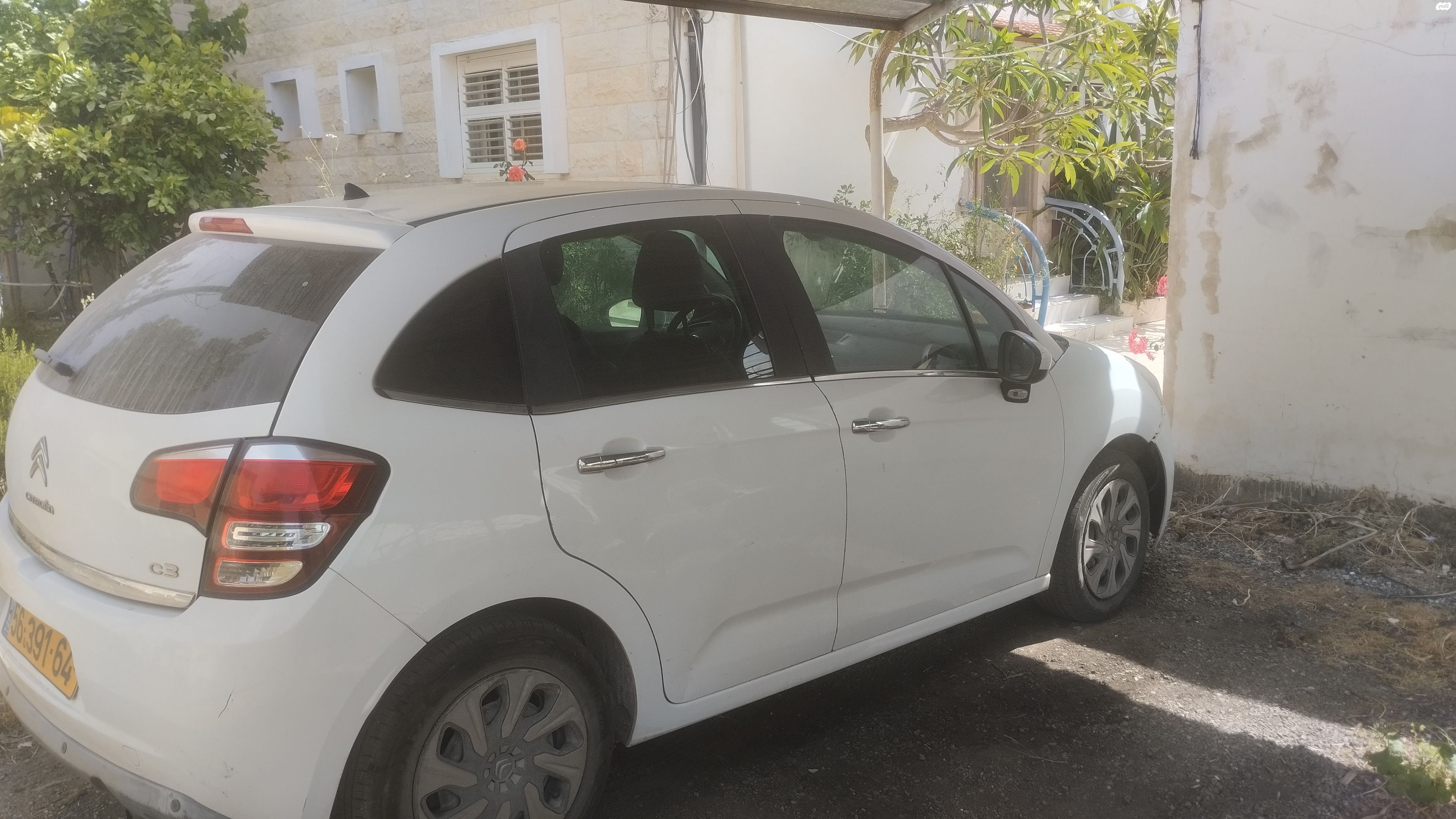 מודעת רכב סיטרואן C3