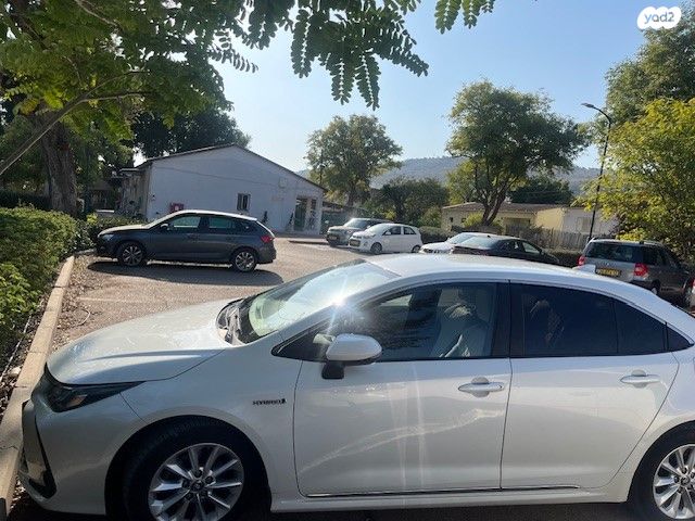 טויוטה קורולה