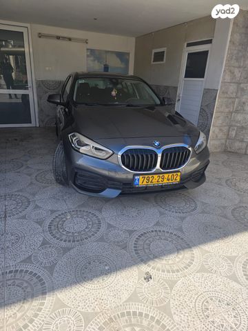 מודעת רכב ב מ וו סדרה 1