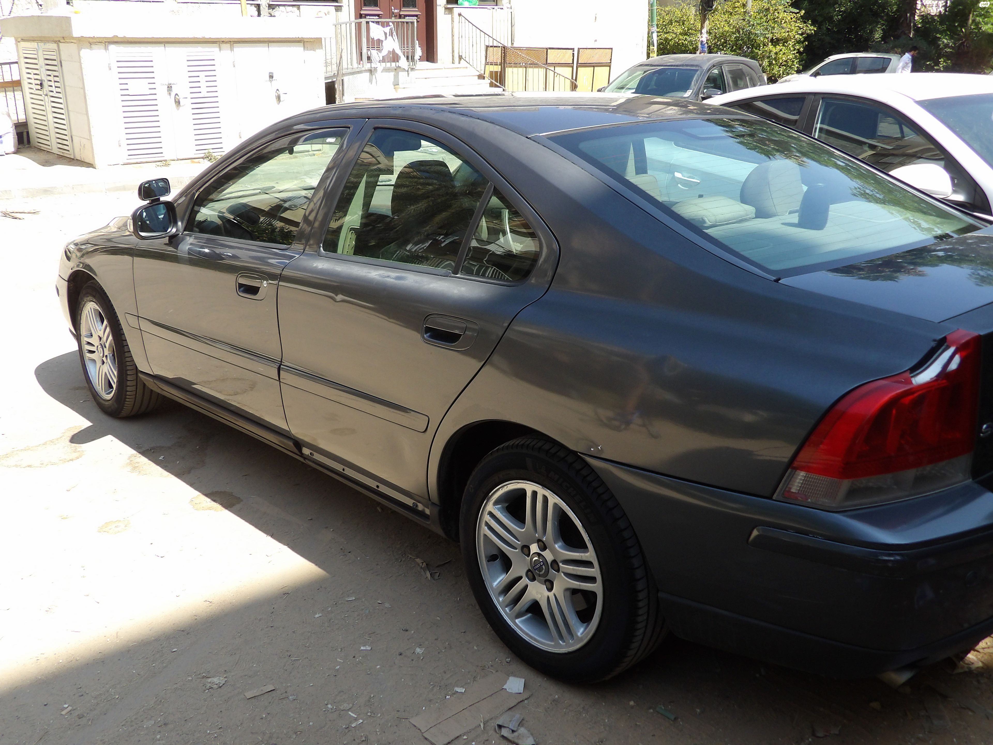 מודעת רכב וולוו S60