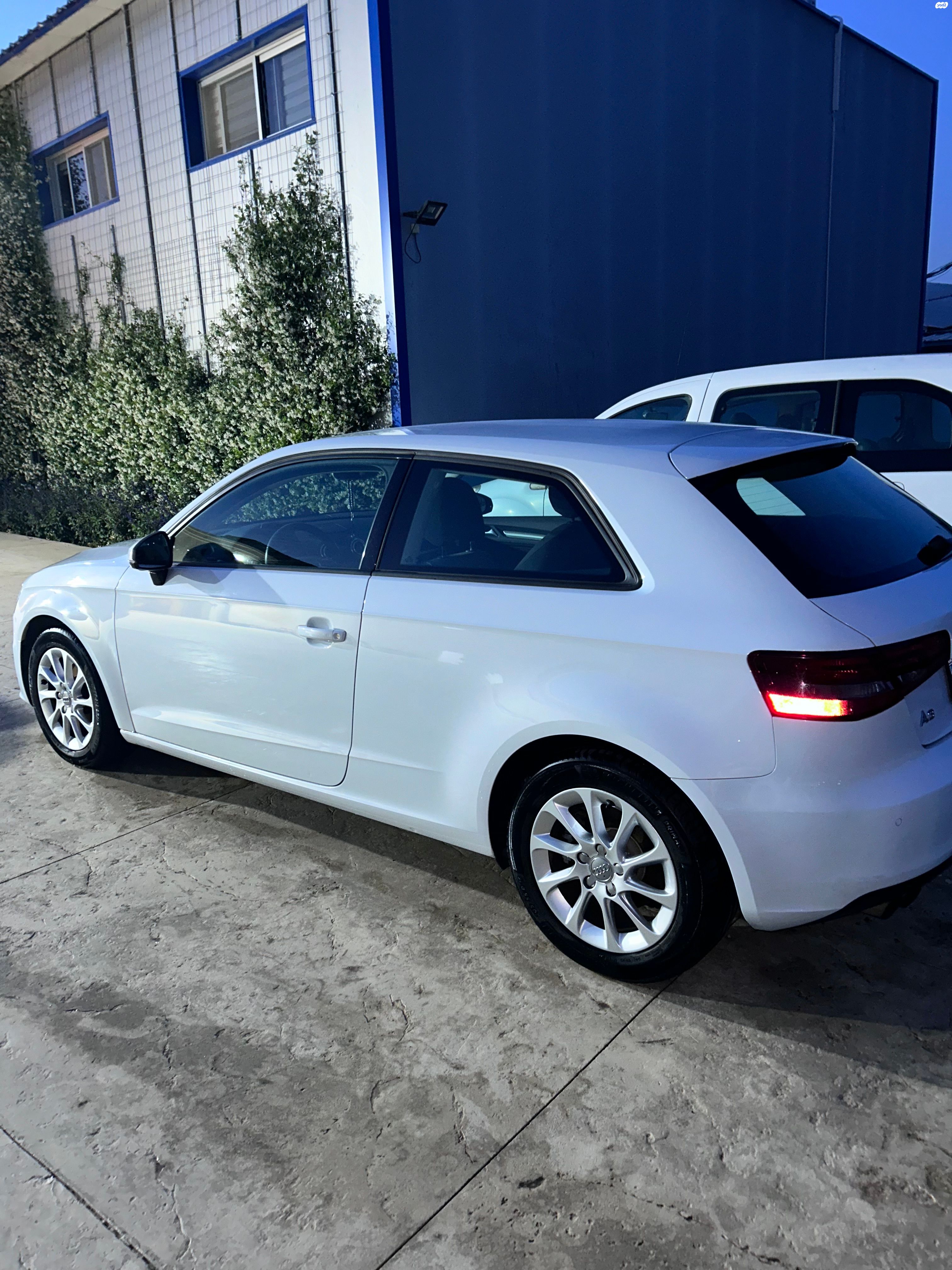 מודעת רכב אאודי A3