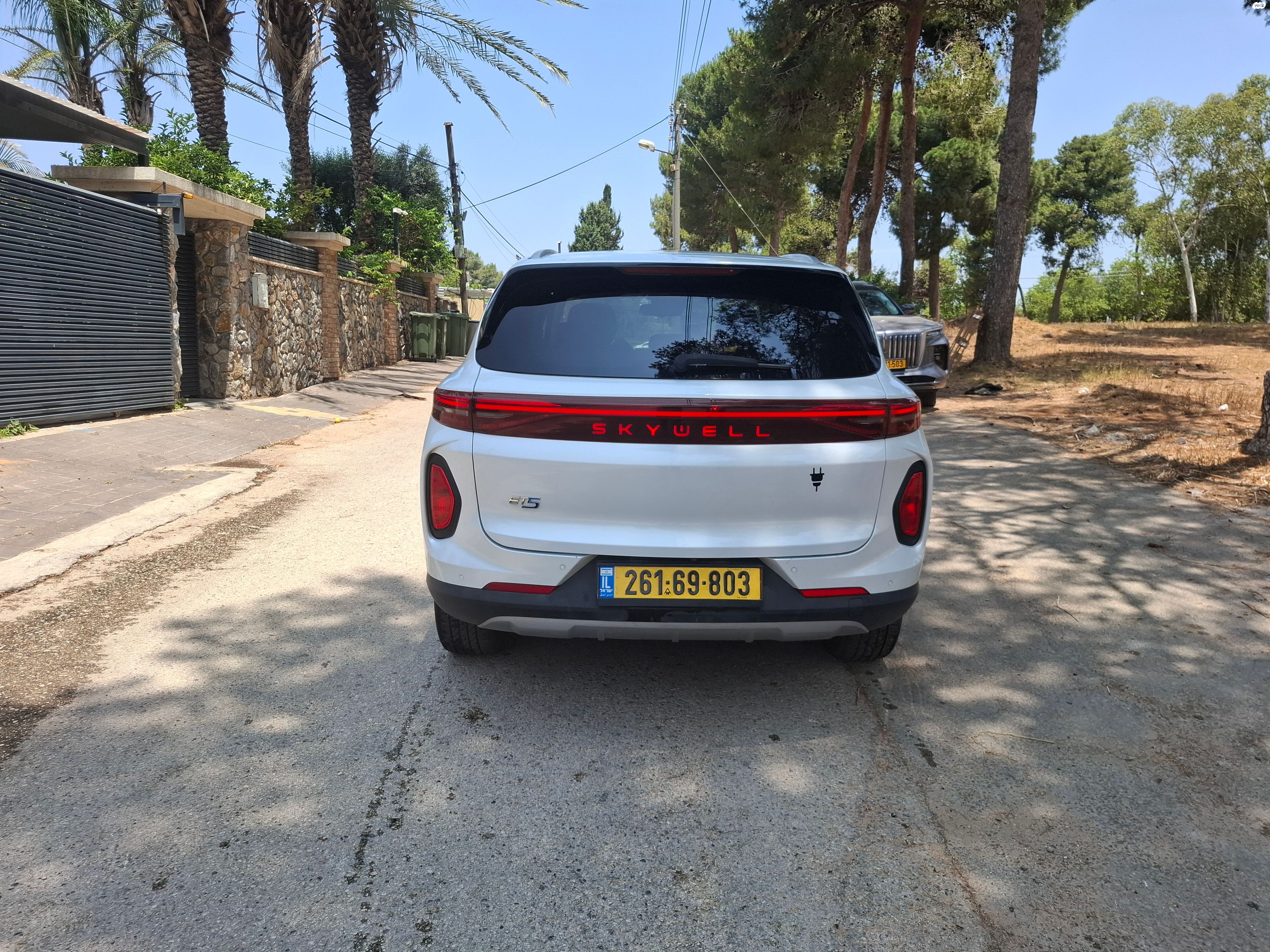 מודעת רכב סקייוול ET5