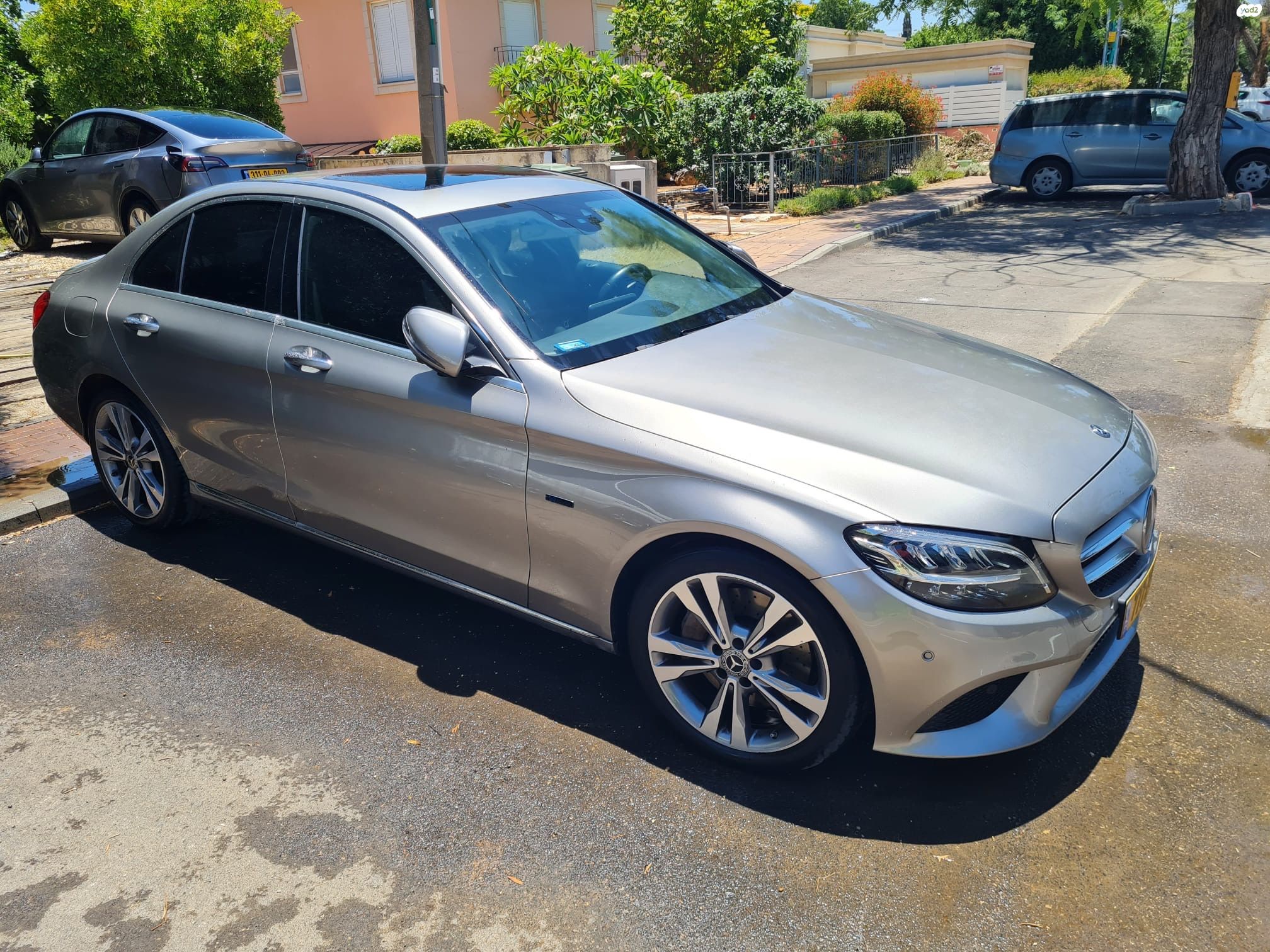 מודעת רכב מרצדס-בנץ C-class