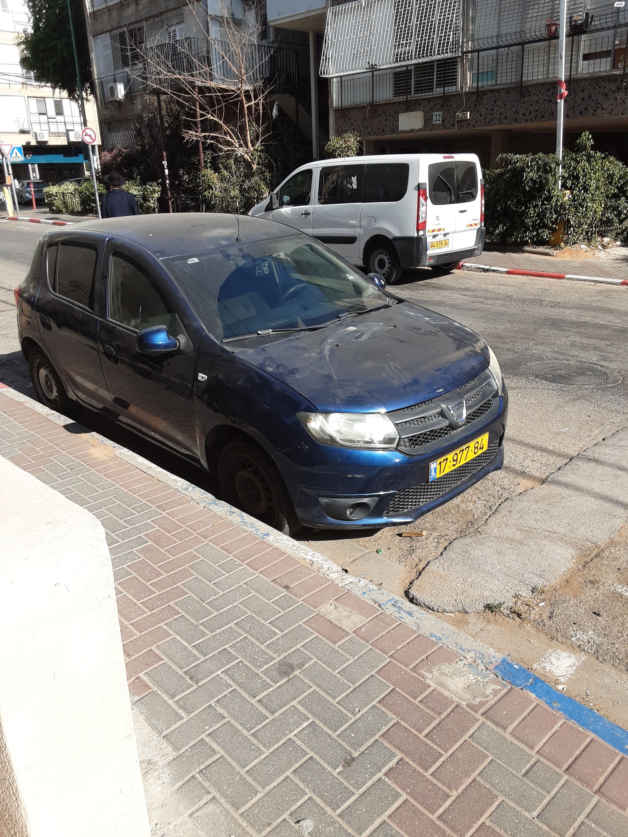 מודעת רכב דאצ'יה סנדרו