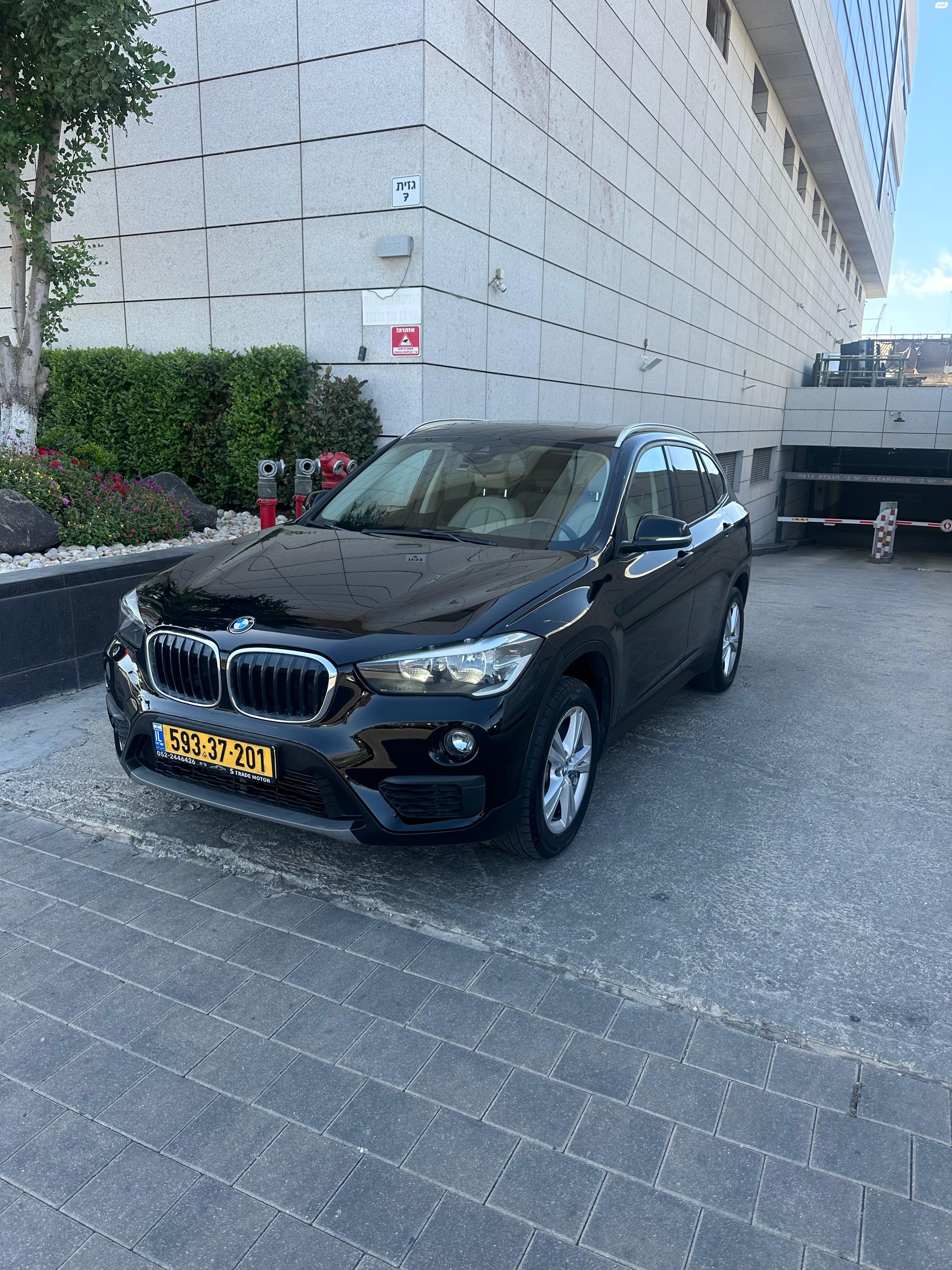 מודעת רכב ב מ וו X1