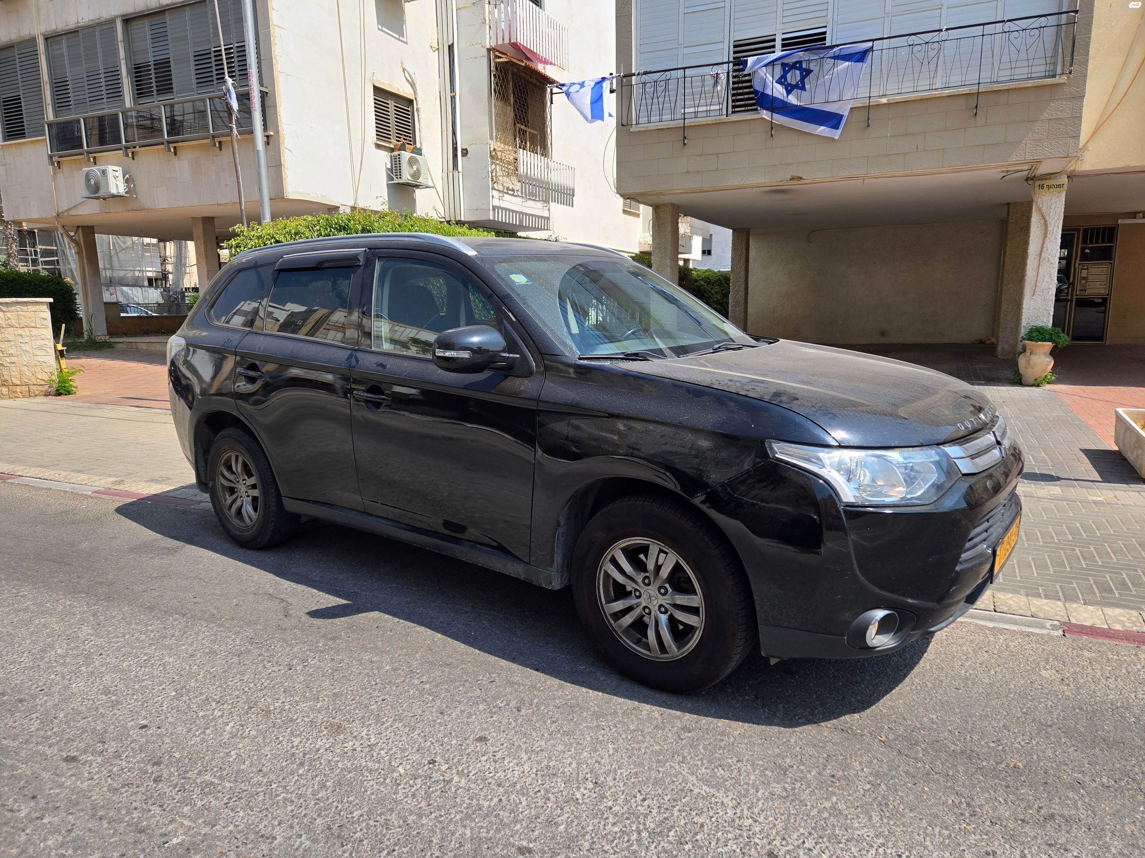 מודעת רכב מיצובישי אאוטלנדר
