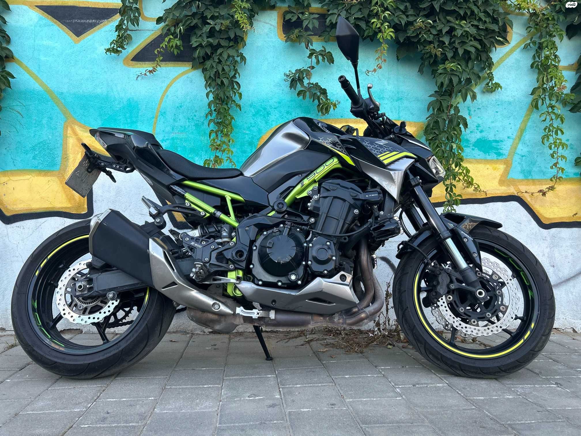 מודעת רכב קאוואסאקי Z900