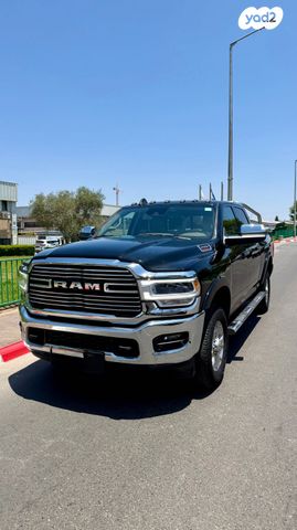 מודעת רכב דודג'