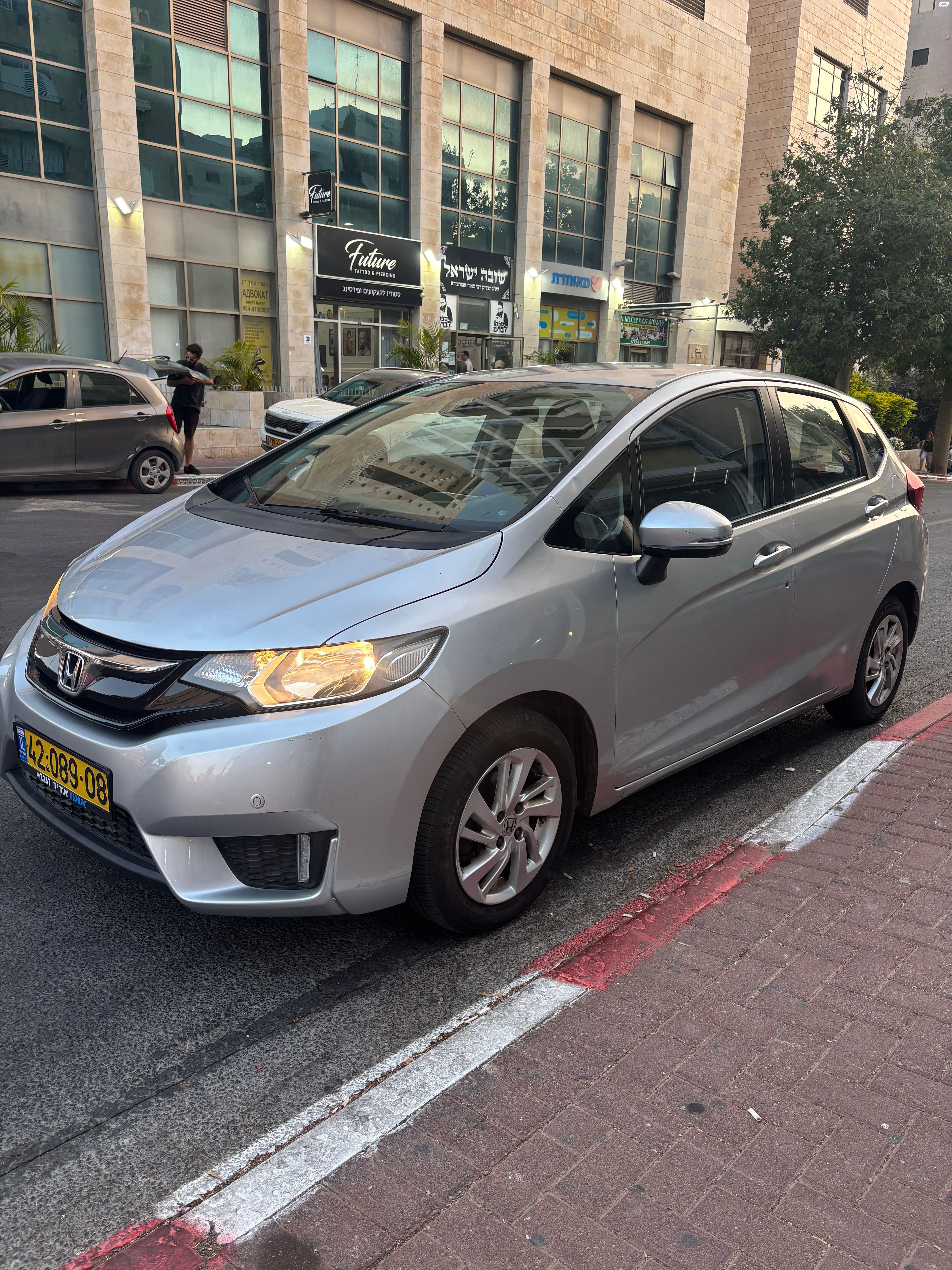 מודעת רכב הונדה ג'אז