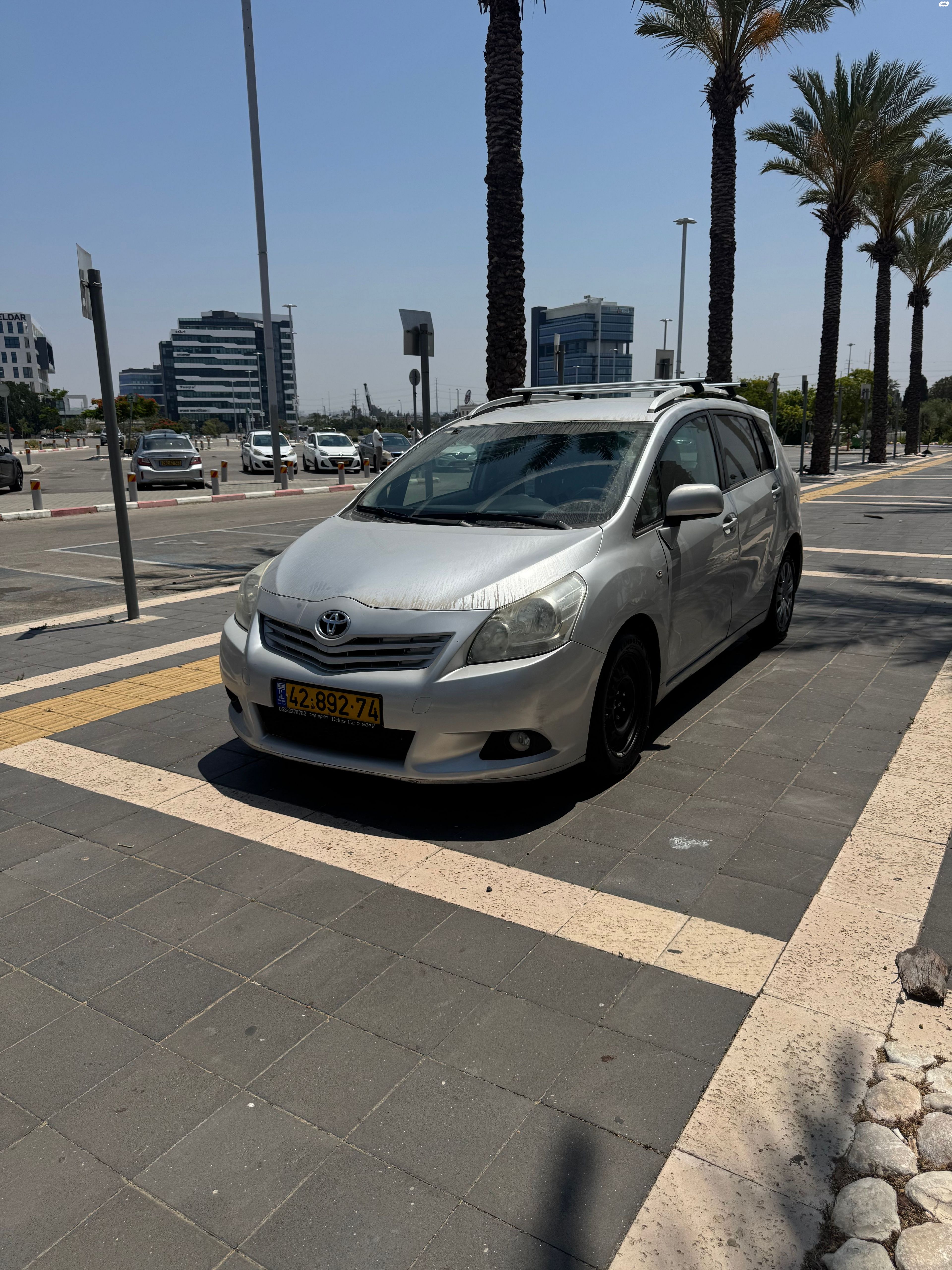 מודעת רכב טויוטה ורסו