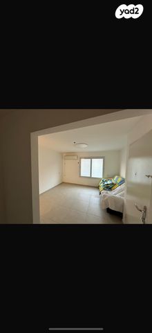 בית פרטי/ קוטג', אסתר המלכה 24, שפירא, אופקים