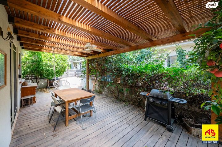 בית פרטי/ קוטג', דן 3, יובלים, פרדס חנה כרכור