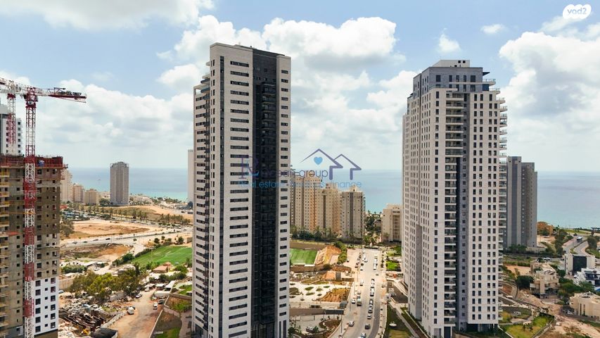 דירה, אמנון ליפקין שחק, נוף הטיילת, נתניה