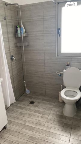 דירה, יורם ורון, אשקלון