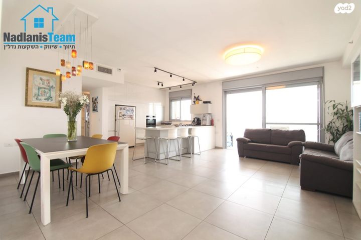 דירה, הגר"א 10, רמת חן ובן ציון, נתניה