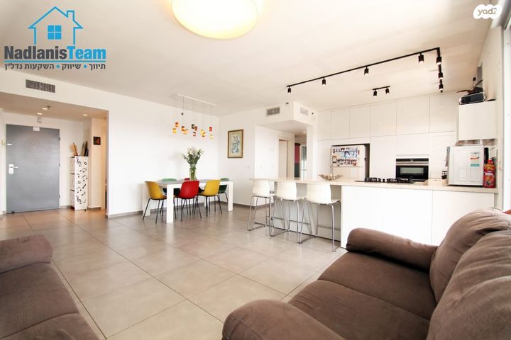 דירה, הגר"א 10, רמת חן ובן ציון, נתניה