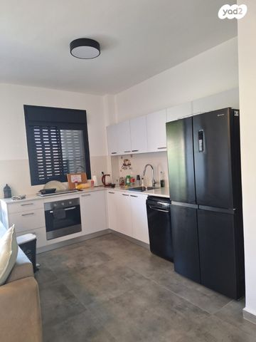 דון יצחק אברבנאל 12