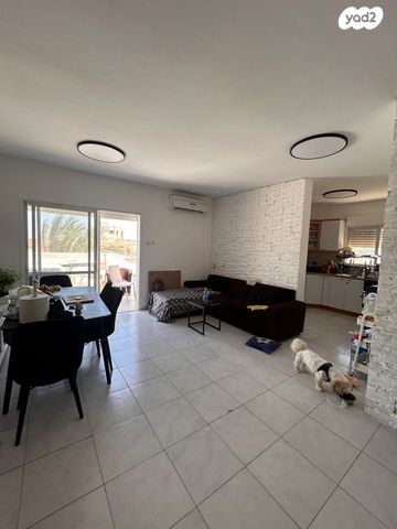 גג/ פנטהאוז, השקד, עין שרה, נהריה