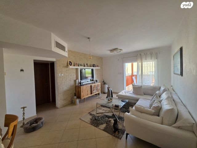 דירה, בני ישראל 19, המעיינות, שחמון, רובע 8, אילת