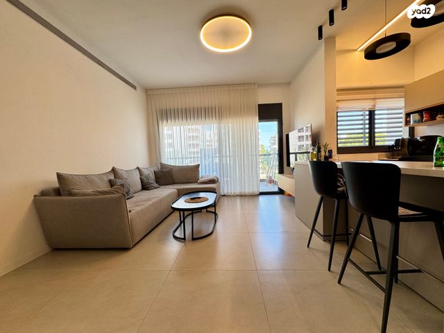 דירה, האסיף, גן רש"ל, הרצליה